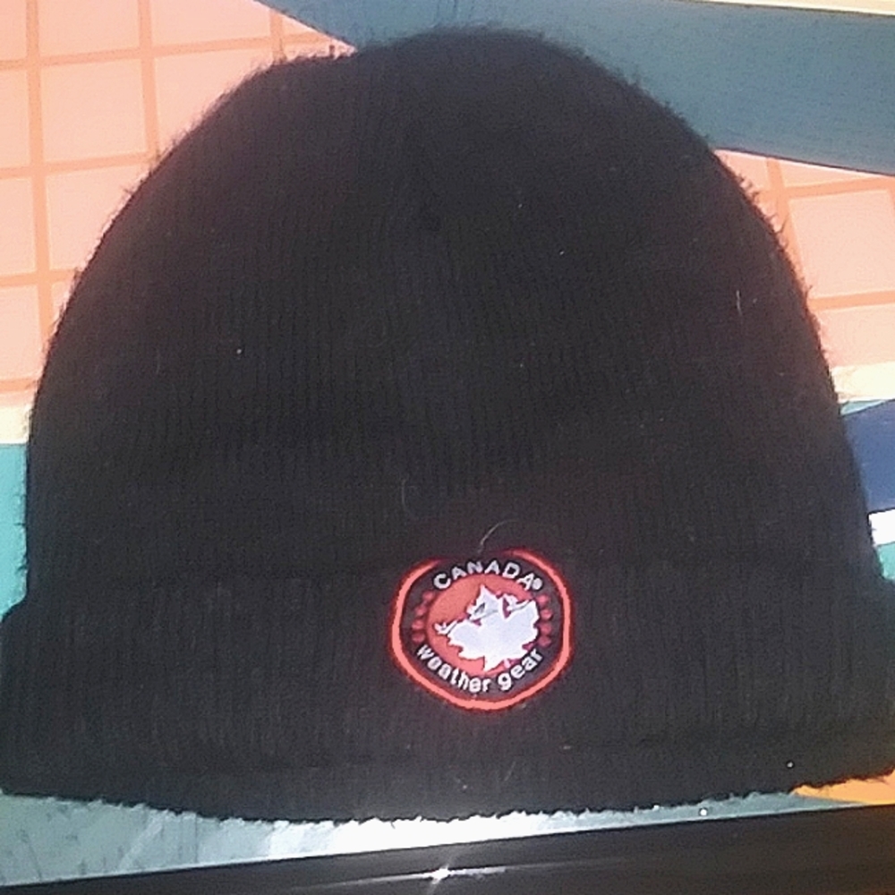 Canada© Weather Gear Black Beanie